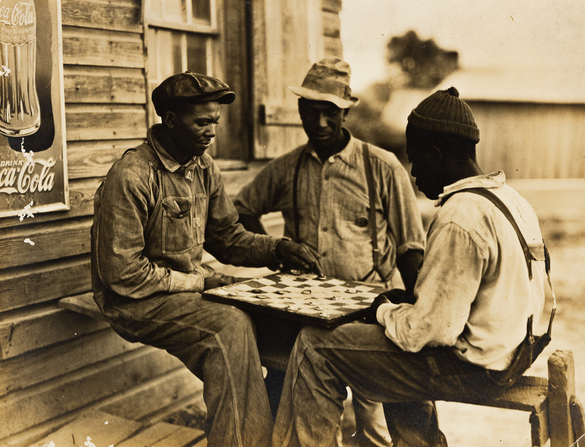 CHARLES KRUTCH (1887-1981) Men playing checkers, Red Bank, Tennessee, for the Tennessee Valley Authority.